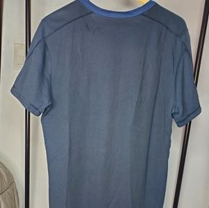 Reversible lululemon tee